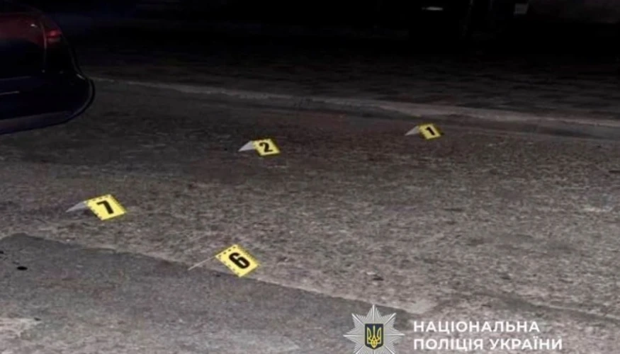 У Дніпрі двом учасникам стрілянини біля закладу повідомили про підозру
