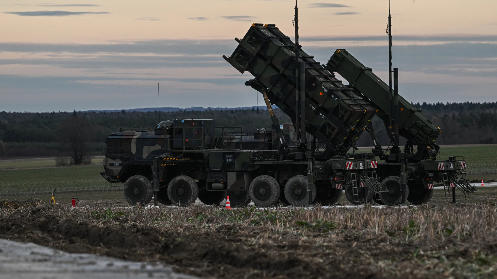 Зенітний ракетний комплекс Patriot на позиції